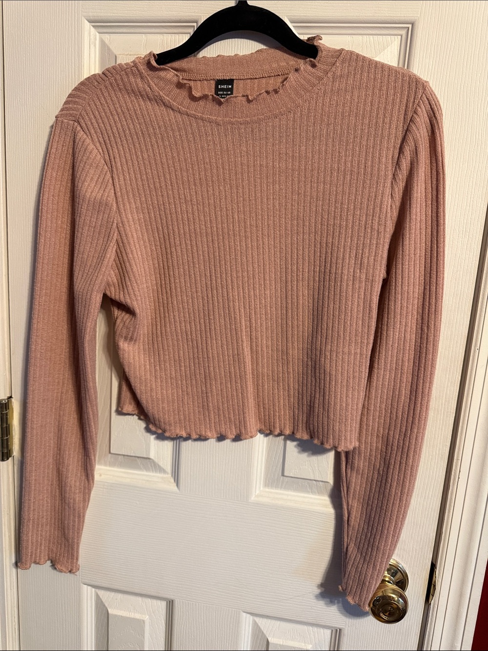 Ribbed Long-Sleeve Crop Top